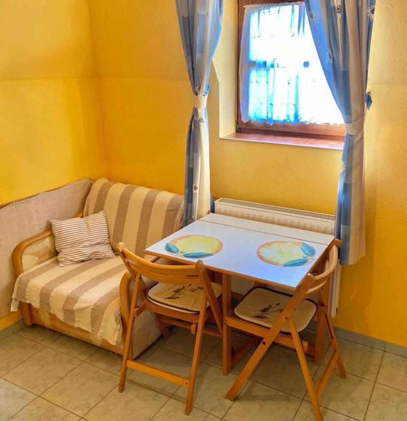 Fodor Haz Apartment Gyenesdias Bagian luar foto